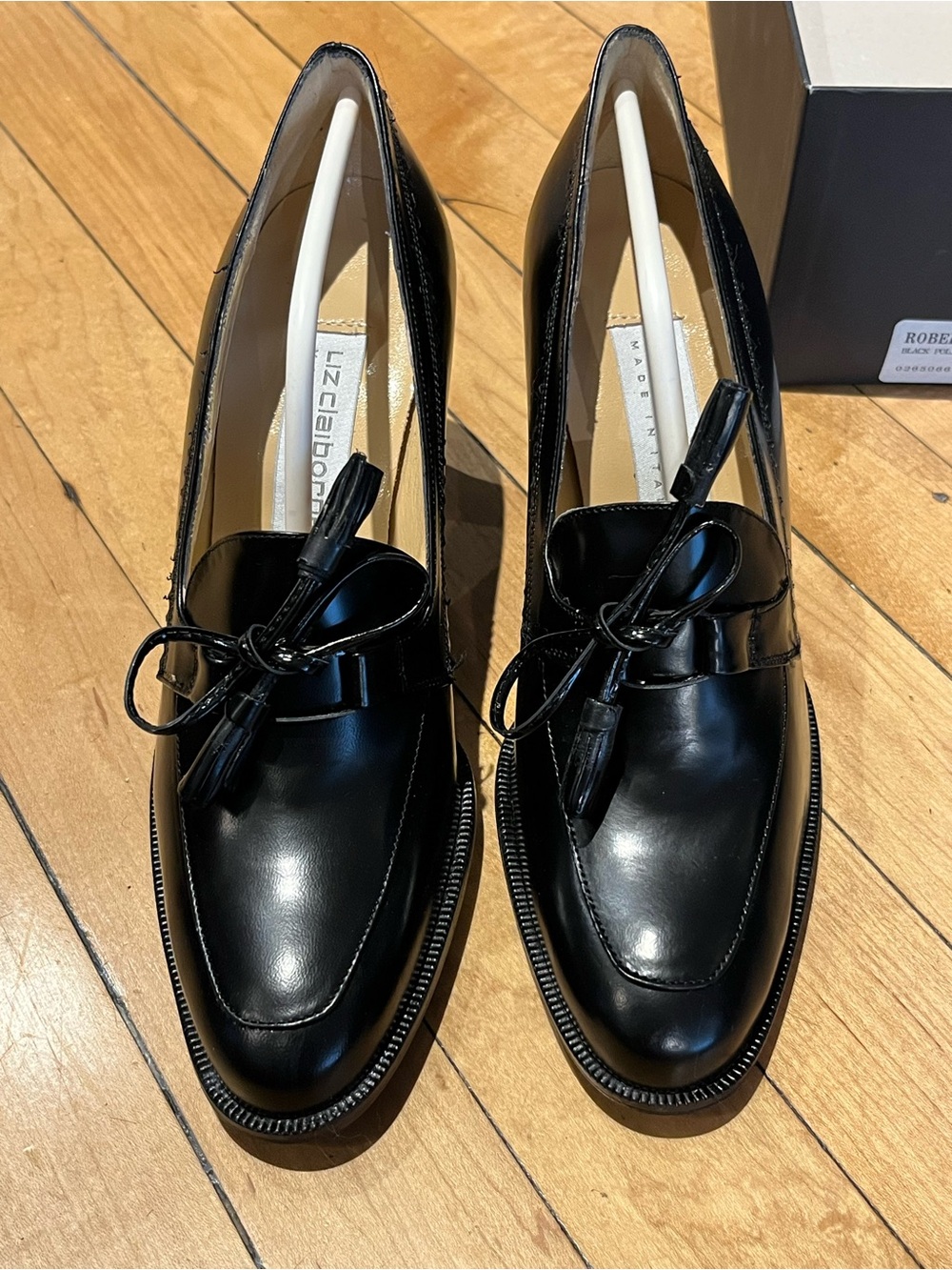 Liz Claiborne Black Leather Tassel Loafers